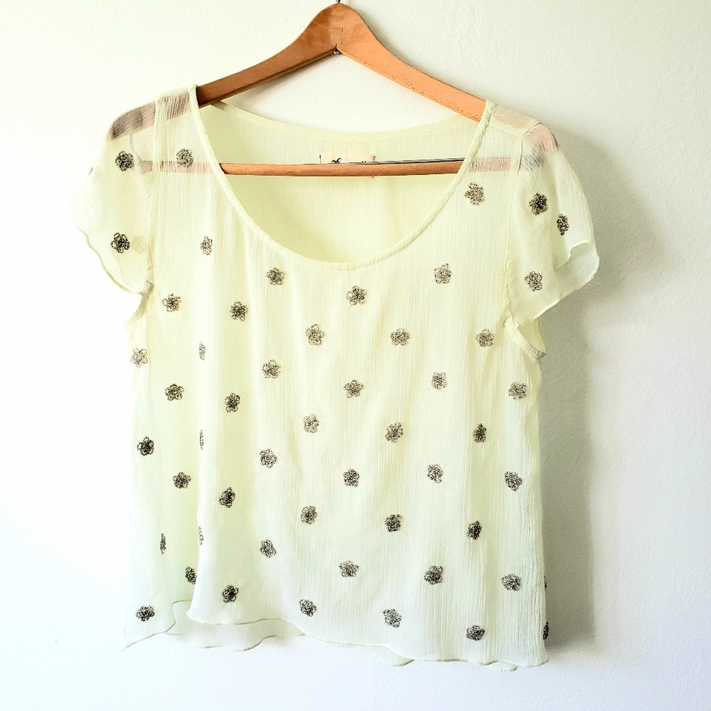 Hollister pale Sunshine beaded top Size Medium